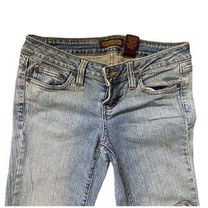 ZD Jeans 👖 Size 3 Great Quality Stretchable Shape curves beautifully